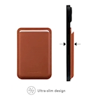 Immagine di Cover pelle marrone DBRAMANTE 1928 Leather wallet with MagSafe - Tan ROCCGT001895