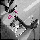 Immagine di Supporto bici universale per smartphone celly easybike colore rosa