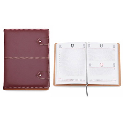 Immagine di Agenda portafoglio in similpelle con bottoni giornaliera cm 15x21 bordeaux 30+